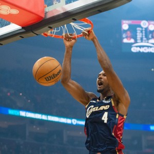 世界杯手机高清观看软件-下半场机会不多！小莫布里半场就拿到13分11板 全场14分14板3帽